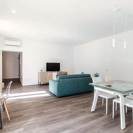 Diaz 67 Life's Loft - The House Of Travelers Apartment Como